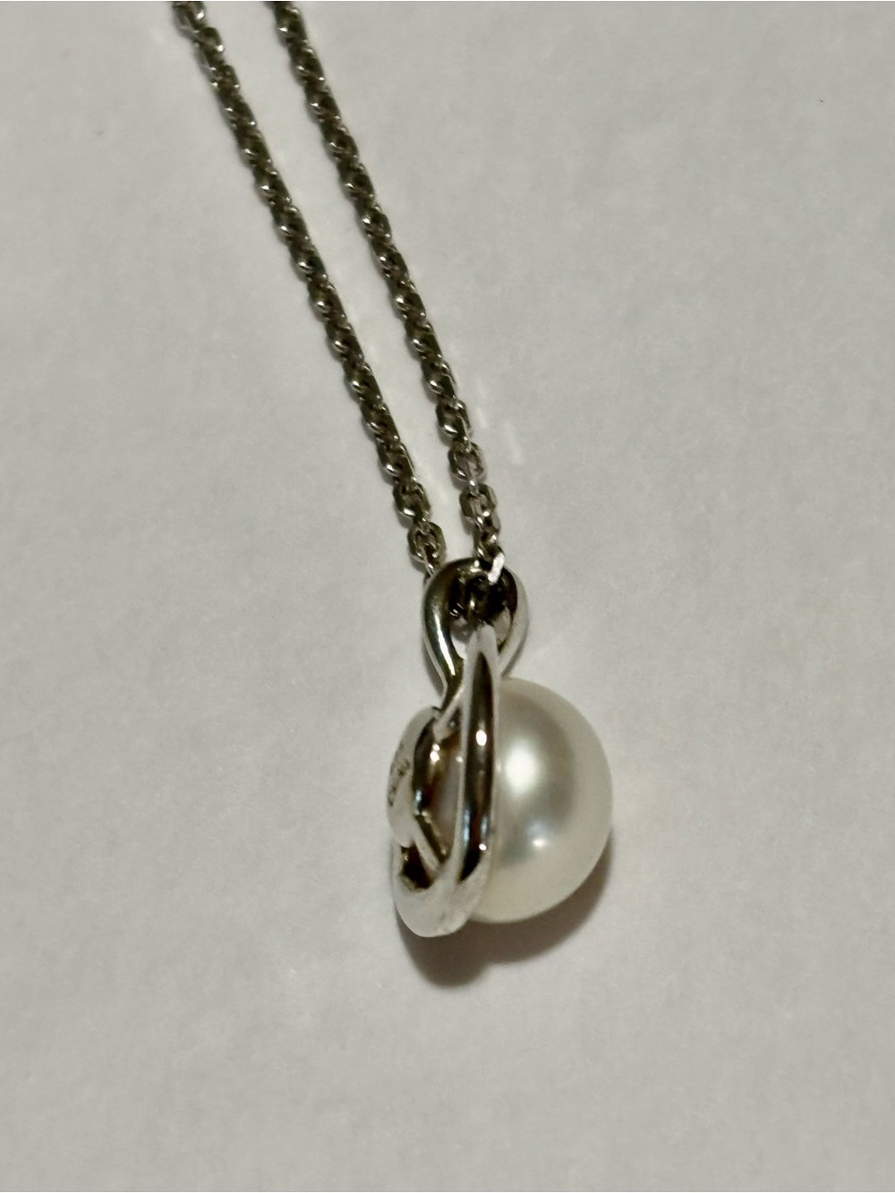 Sterling Silver Pearl Teardrop Pendant Necklace - White Pearl - Picture 4 of 10